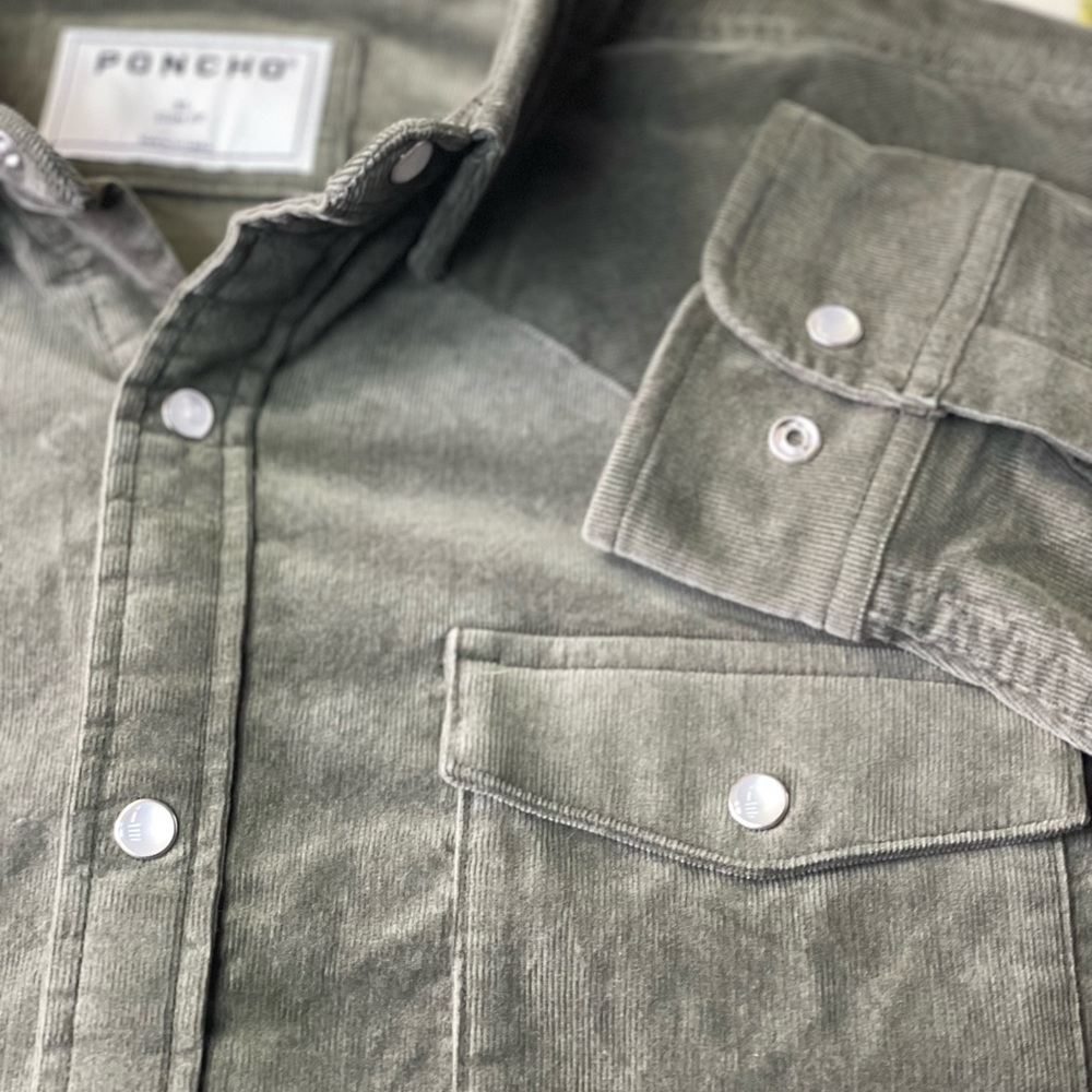 Poncho The Zilker Green Corduroy Shirt XL with pearl buttons